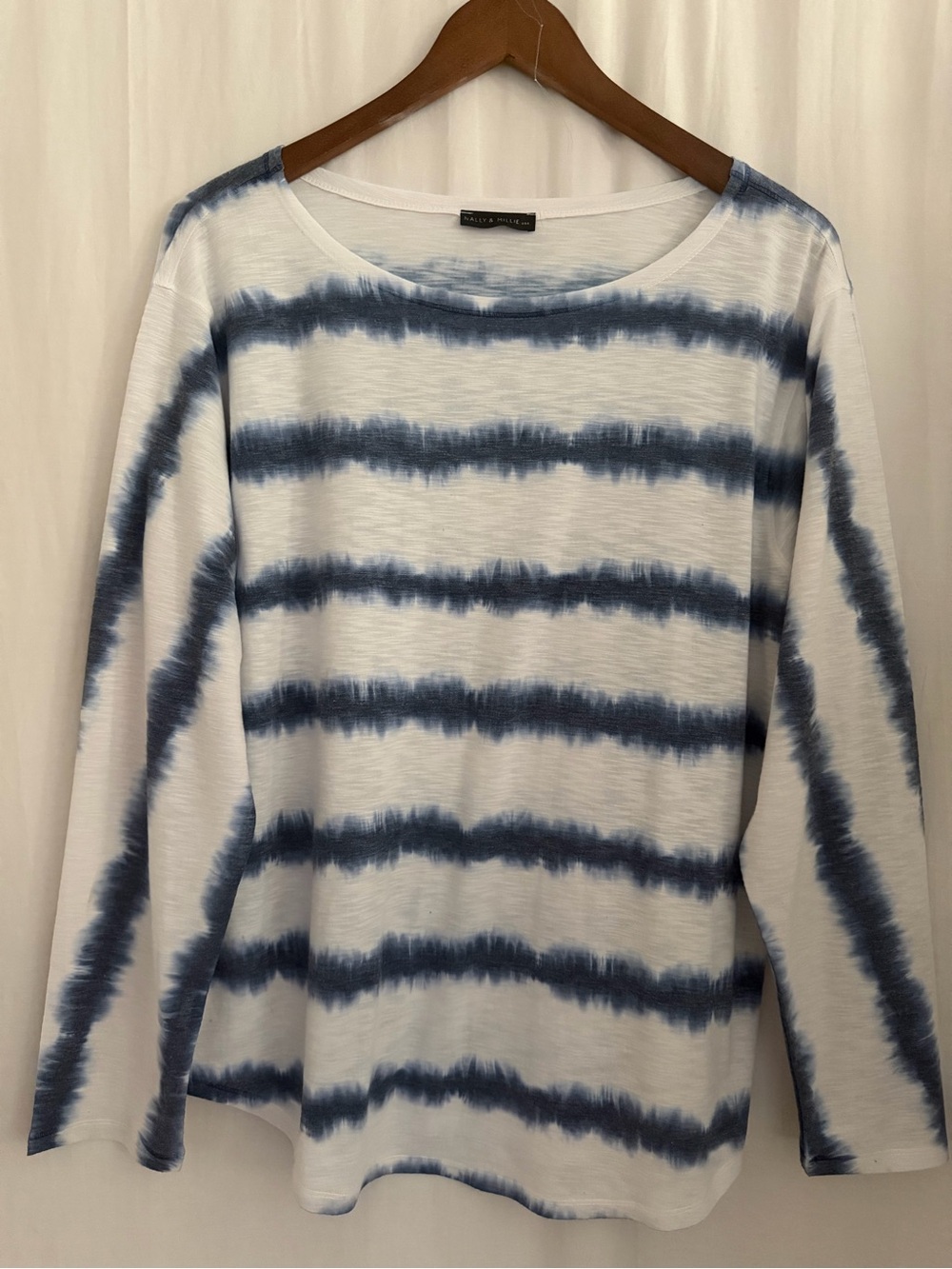 Nally & Millie Tie-Dye Horizontal Striped Long Sleeve Top - White Navy- XL